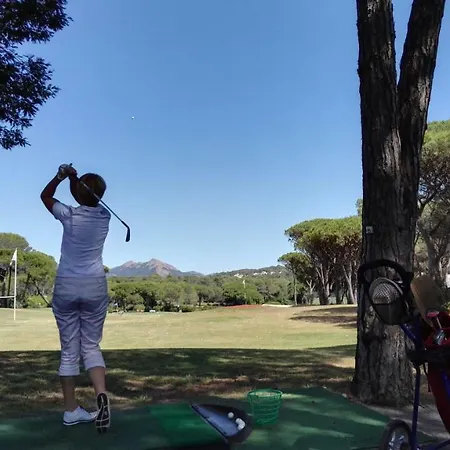 דירה Valescure Prestigious Residence, 3 Golf Courses, & Sea
